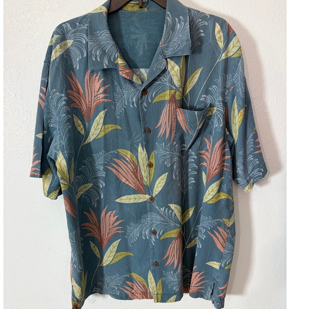 Tommy Bahama Mens L 100% Silk Hawaiian Shirt Blue Tropical Floral Aloha Camp